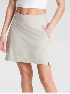 Athleta SoHo Skort in Abalone